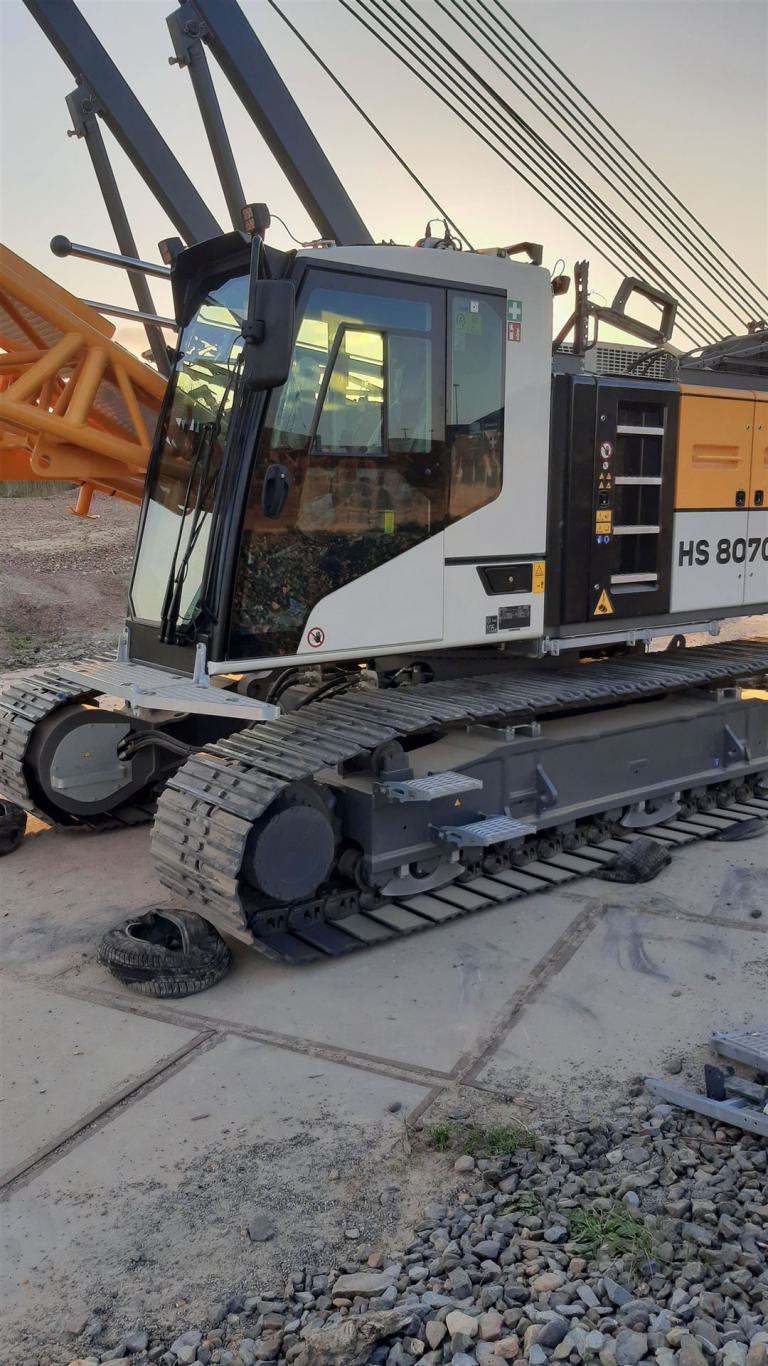 bulletproof-glass-armored-glass-liebherr-rope-excavator-hs-8070-04